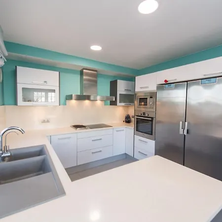 Holiday home Homeholidaysrentals Royal Pineda de Mar