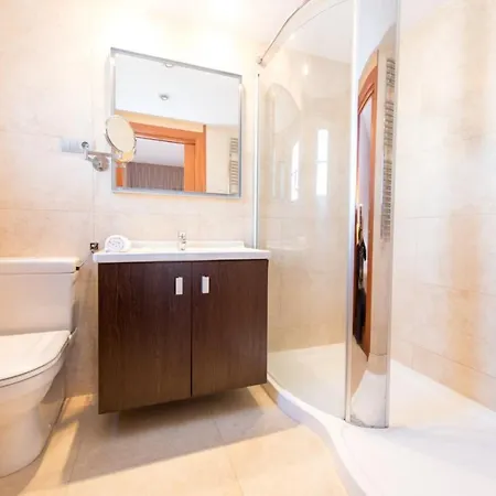 Homeholidaysrentals Royal