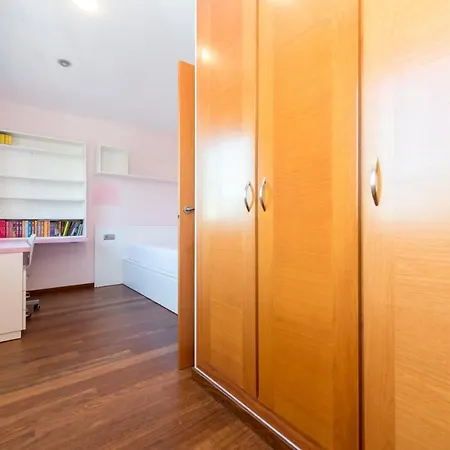 Homeholidaysrentals Royal